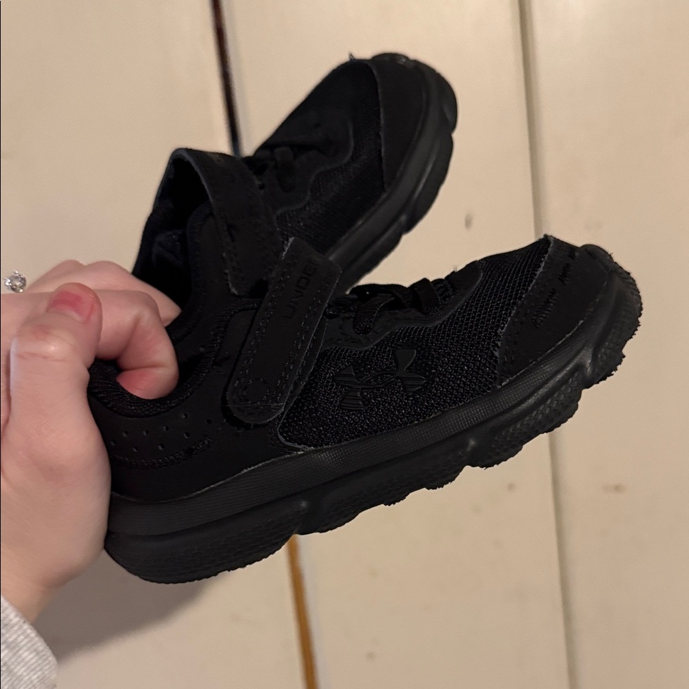 Under Armour Toddler All-Black Sneakers